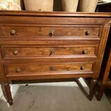 Antique chest of drawers