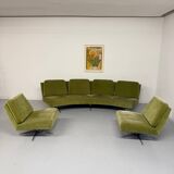 Complete living room with a sofa and 2 Italian design armchairs from the 70s, vintage.