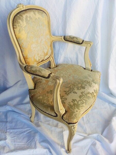 Armchair Louis XV style