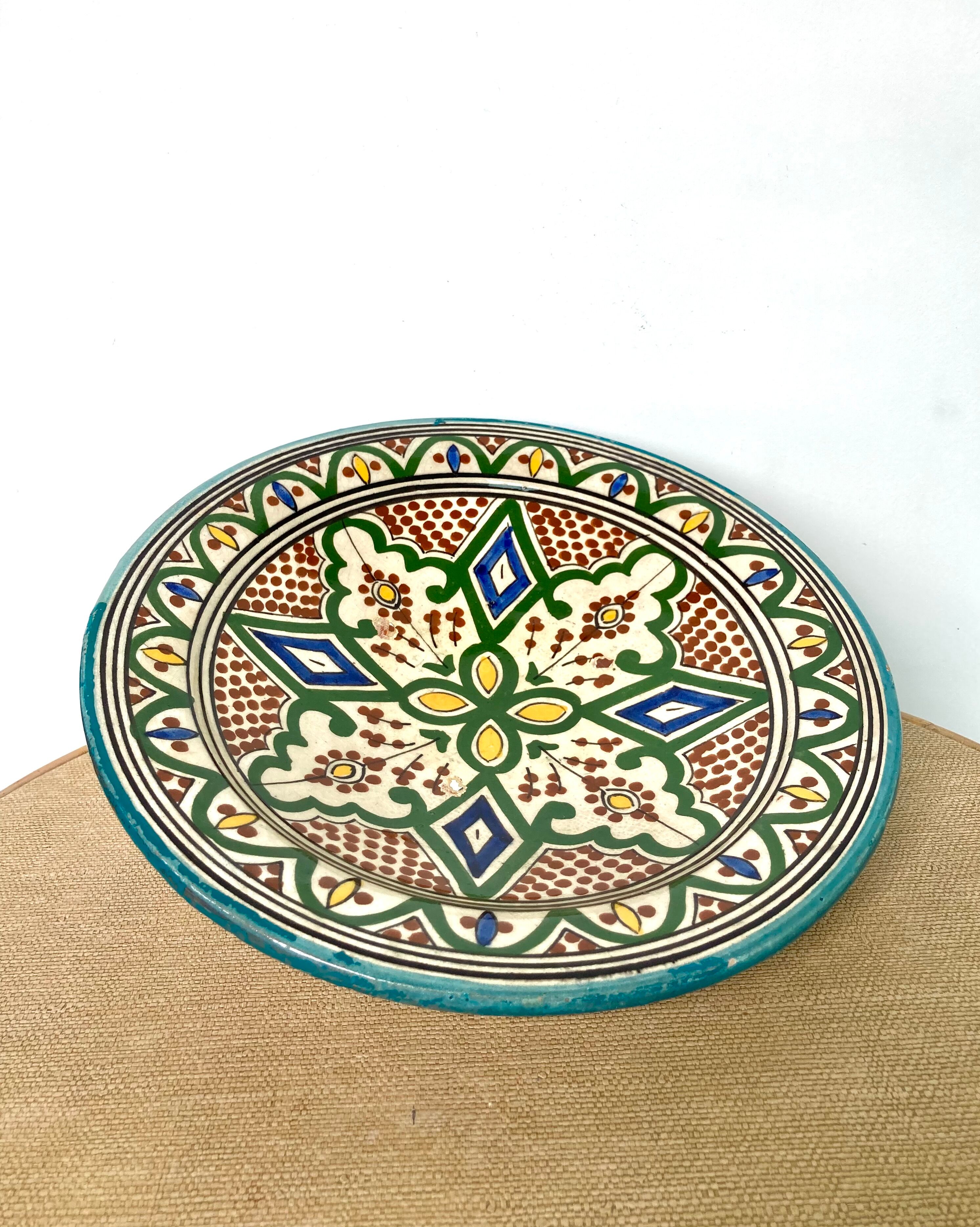 Ceramic cutting dish Safi Morocco