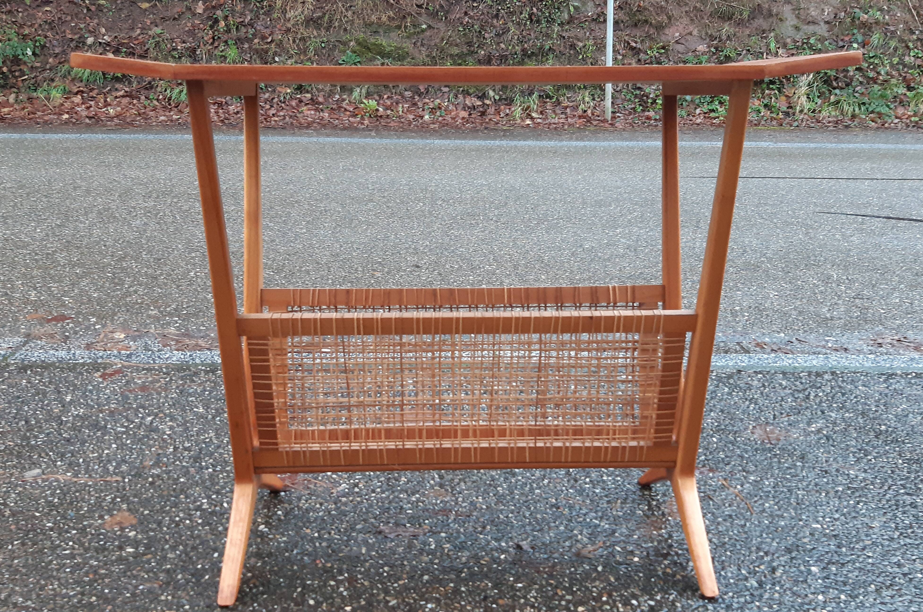 Table d'appoint scandinave