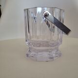 Ice bucket