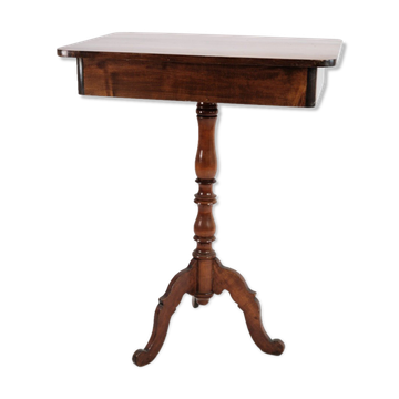 Side Table on a Mahogany Pillar from Around the Year 1850s