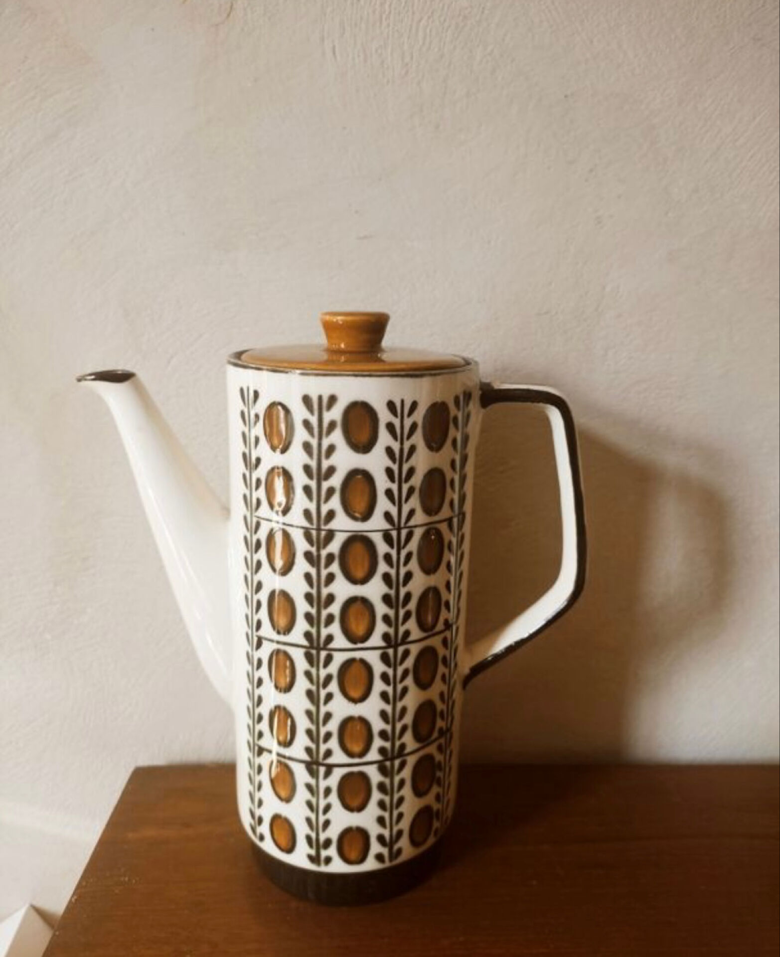 Cafetière / théière vintage Boch La Louvière