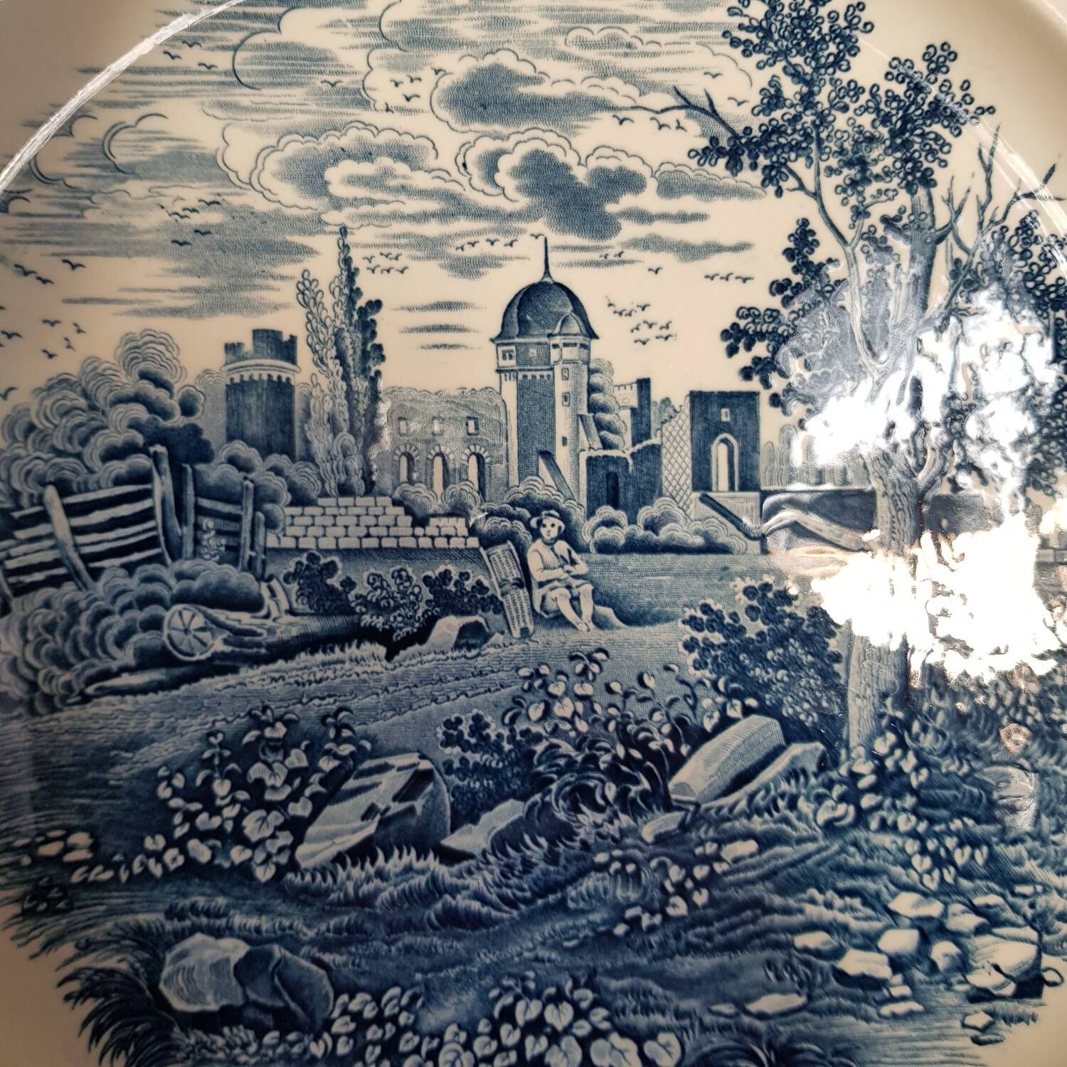 Grand plat de service rond en porcelaine Château Bleu de Villeroy & Boch