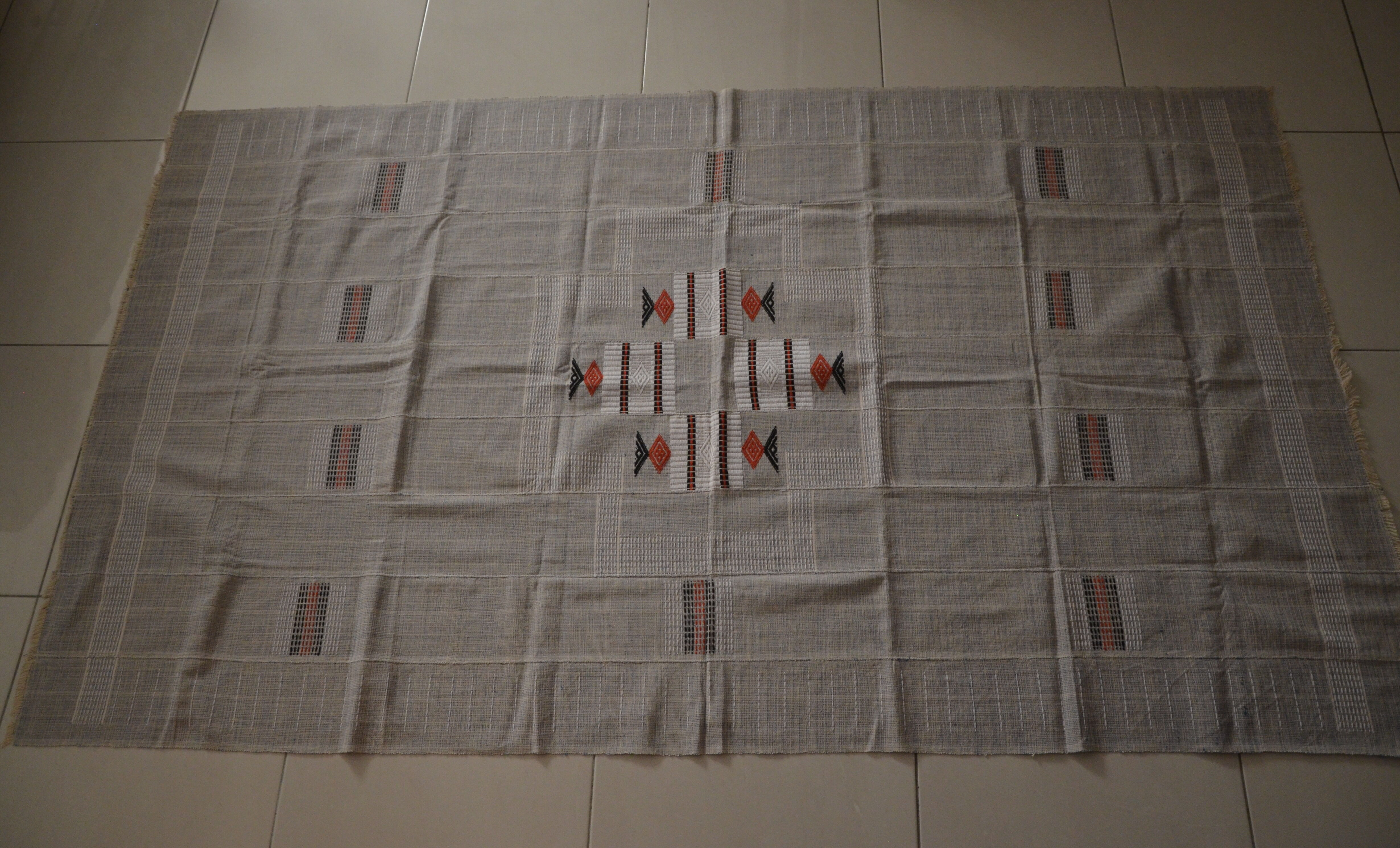 Jeté de lit en pagne kita, motif ethnique