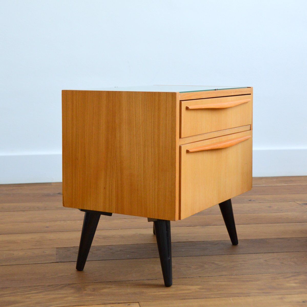 Pair of vintage bedsides 1960s