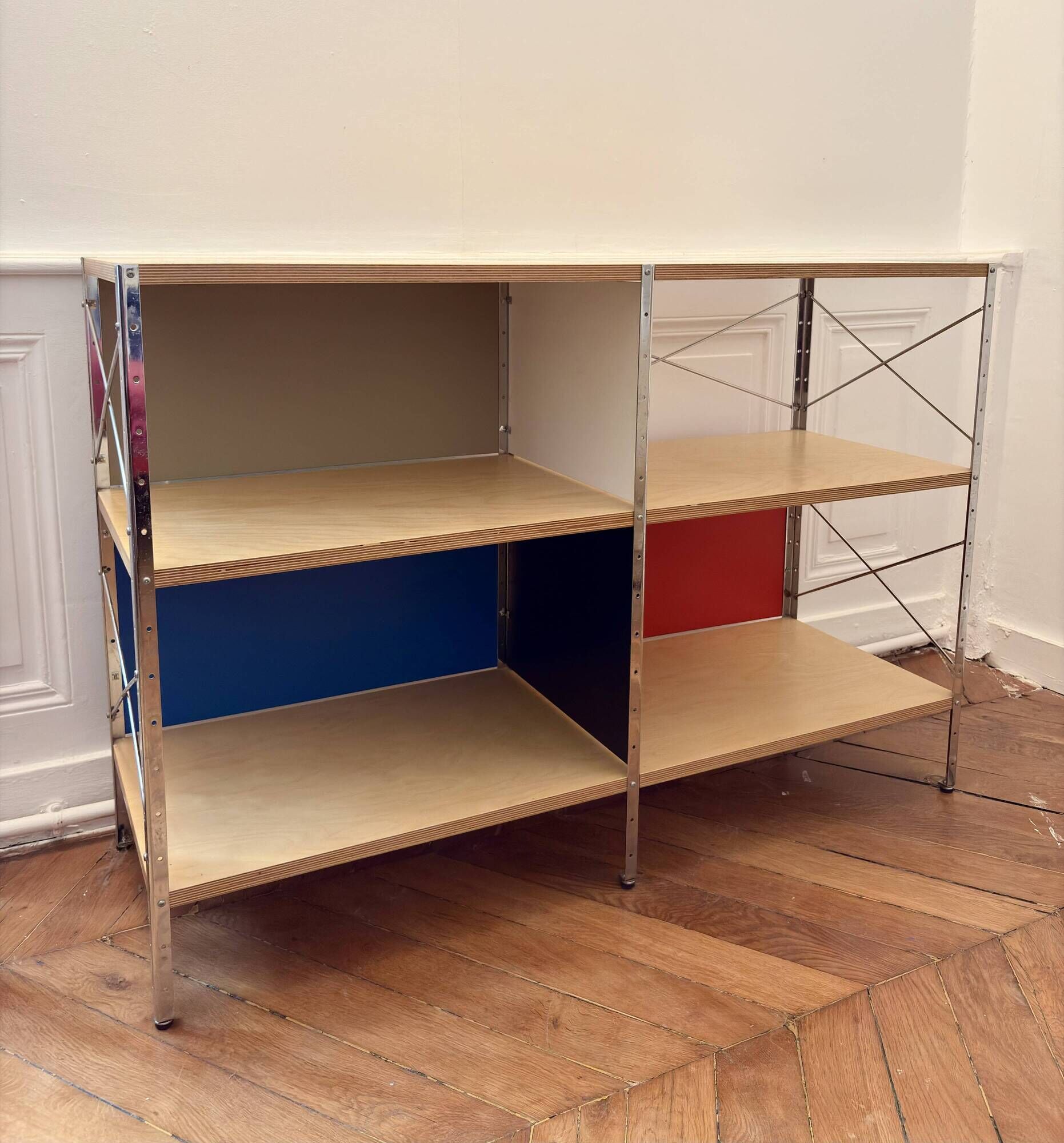 Eames Storage Unit (ESU)