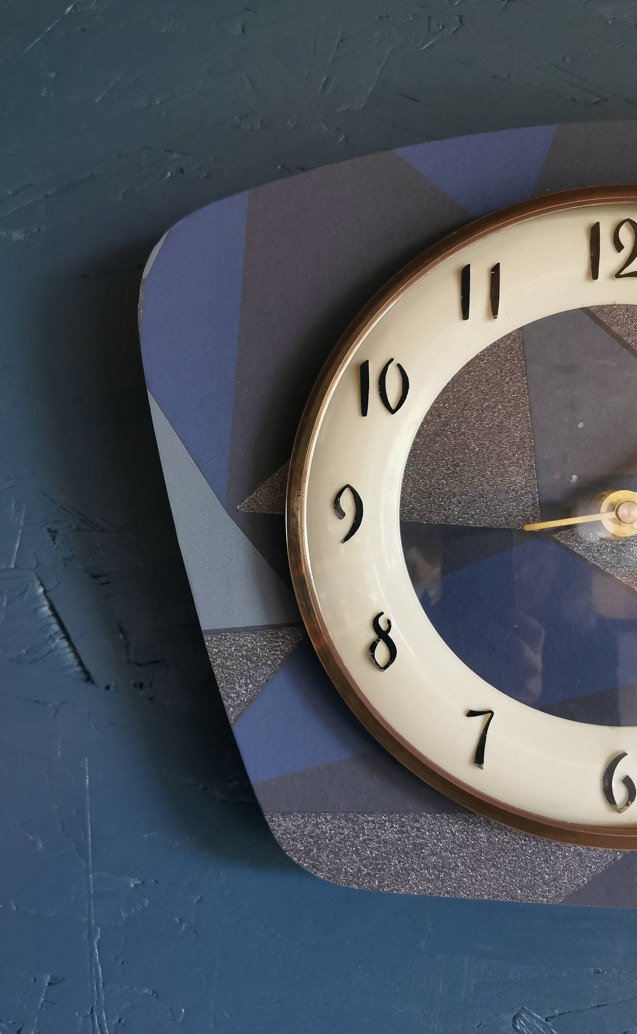 Vintage formica clock silent trapeze wall pendulum "Grey blue"