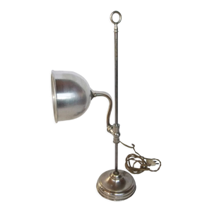 Lampe industrielle monte