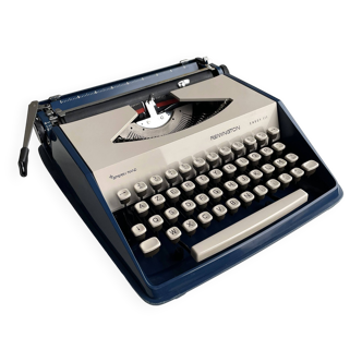 Machine à écrire Remington Envoy III