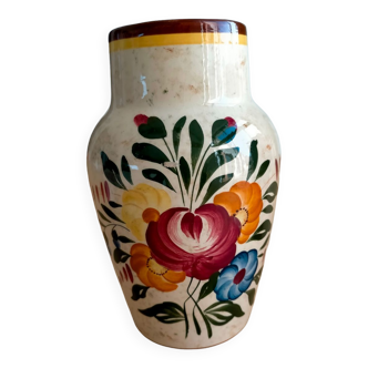 Vase en faience