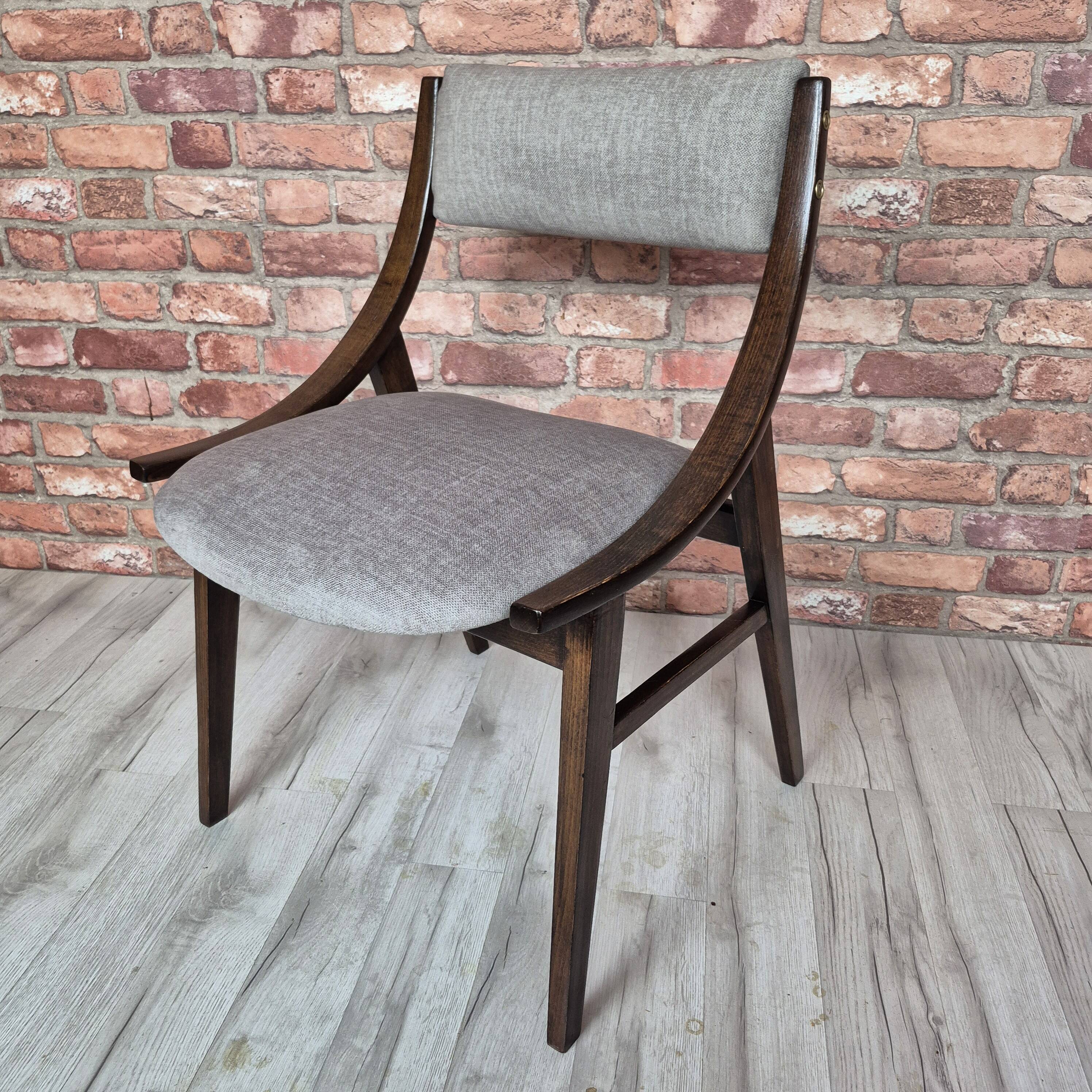 Chaise emblématique GFM-57 "Skoczek" par Juliusz Kędziorek – Mid-Century Modern