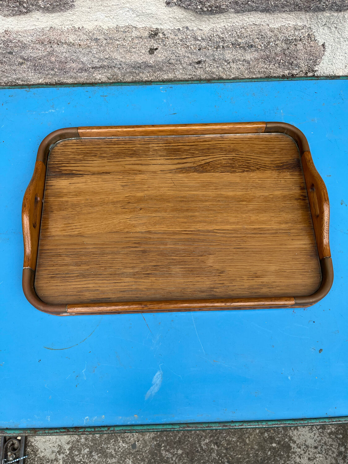Serving tray