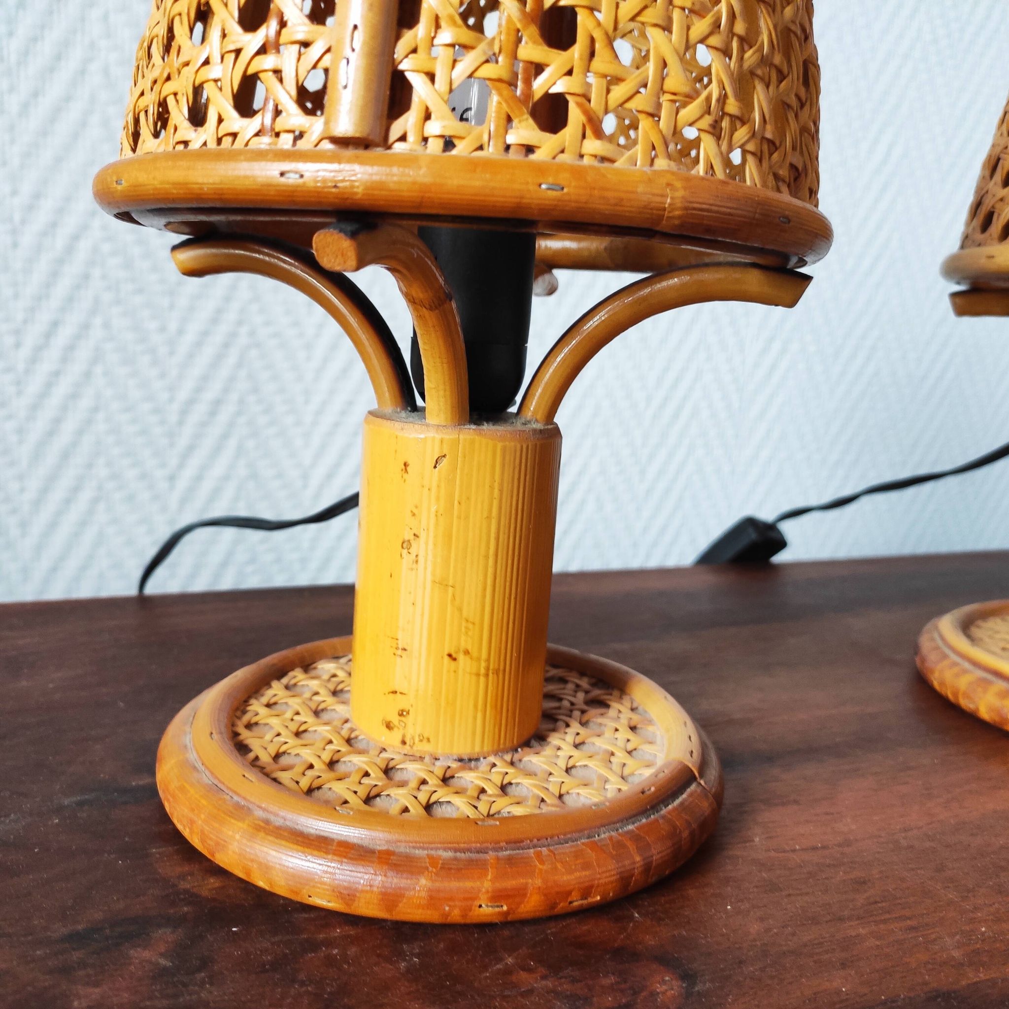 Paire de lampes vintage en rotin