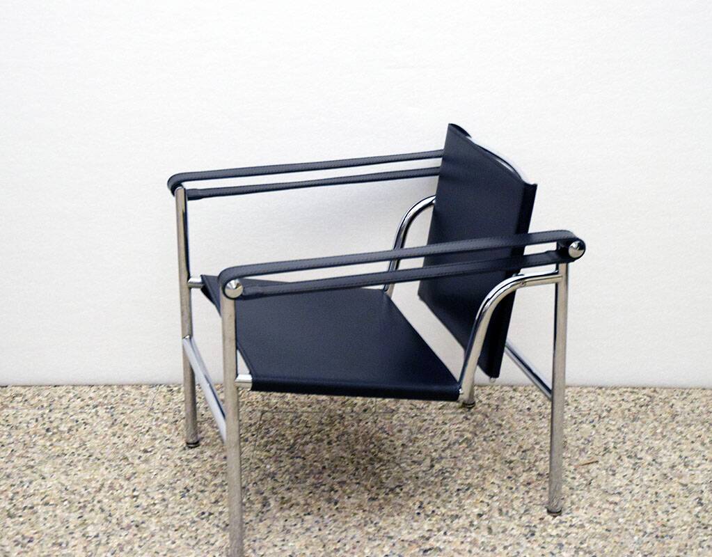 Le Corbusier Cassina LC1 armchair, 1970s.