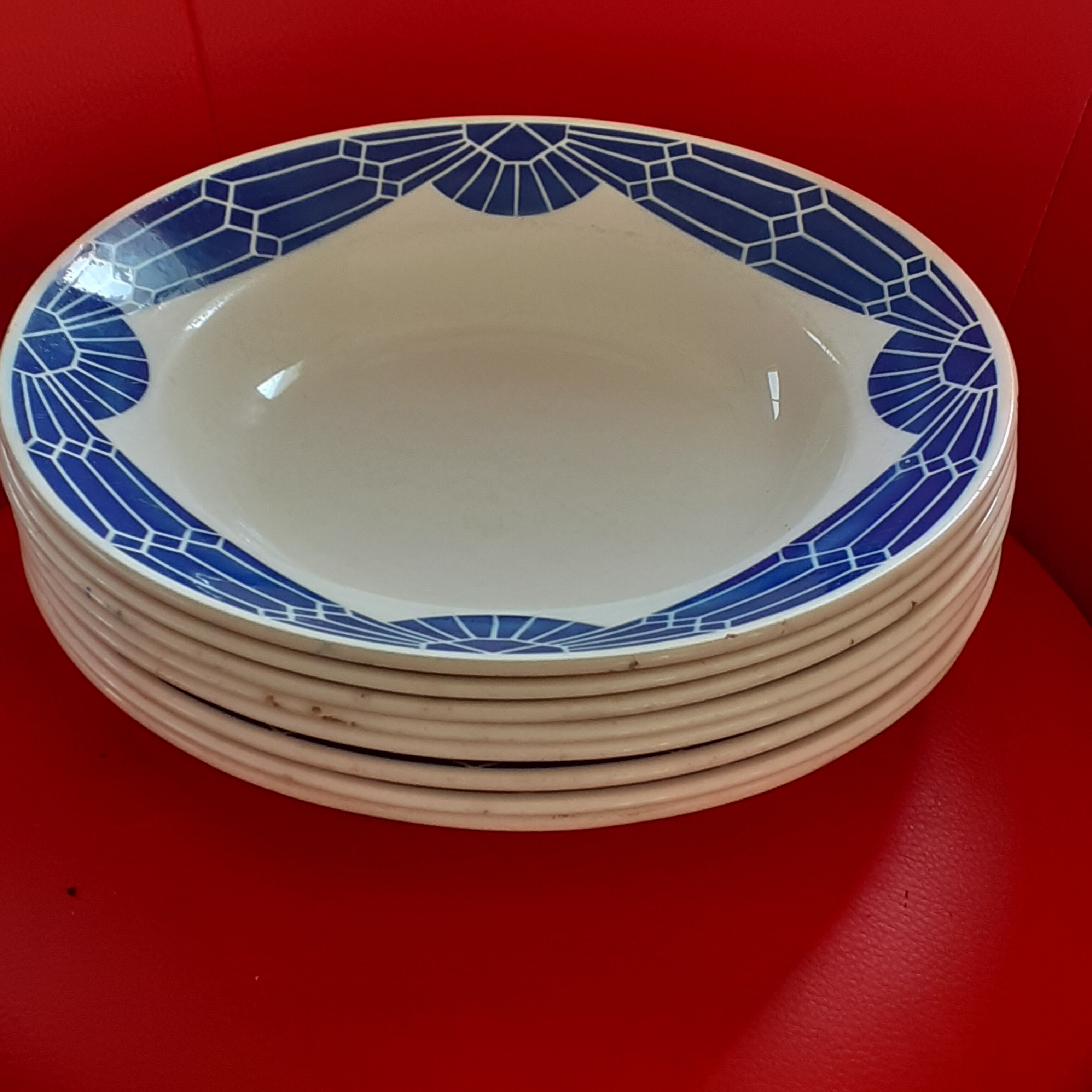 8 badonviller hollow plates, oceania model