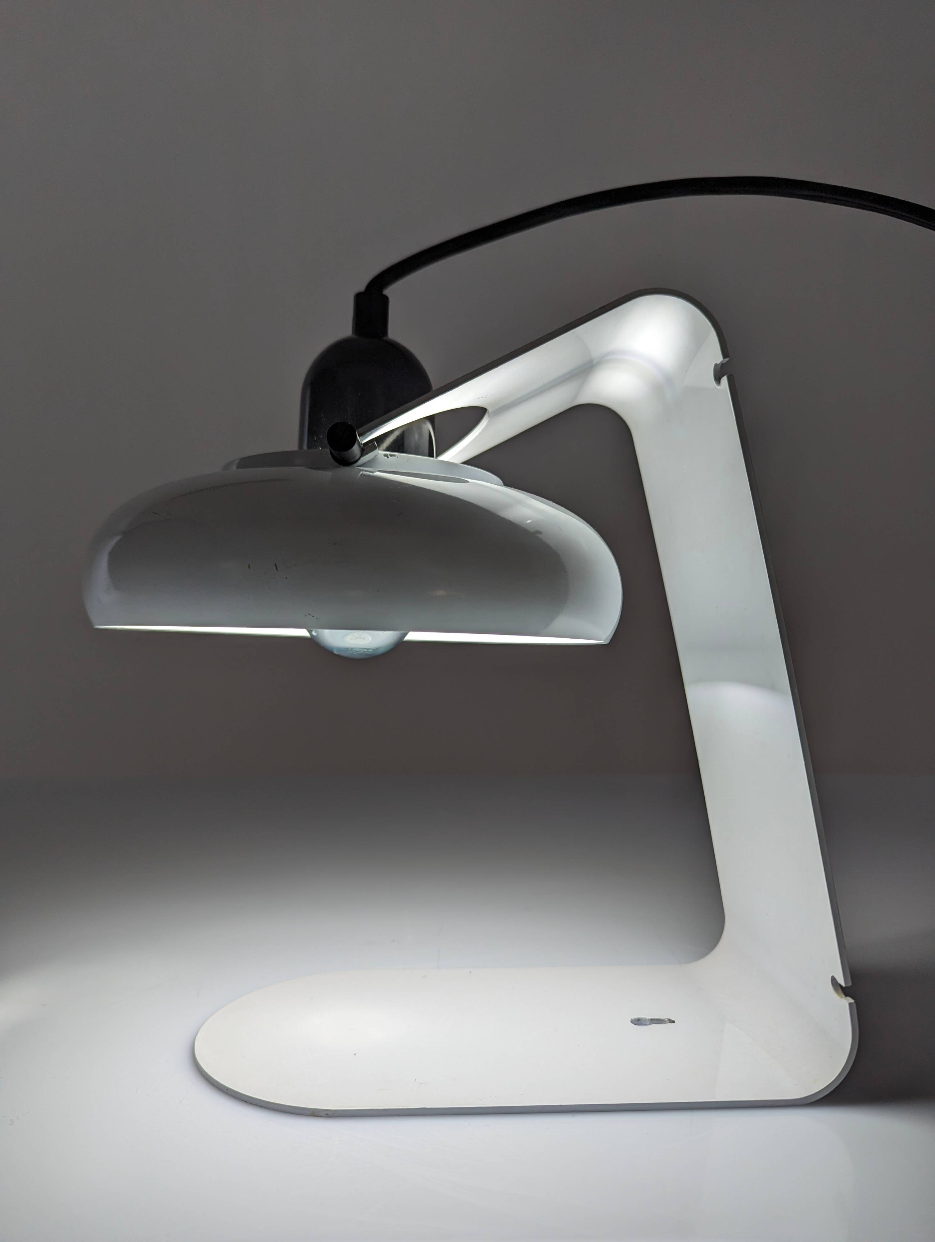 Postmodern table or wall lamp by Stilnovo