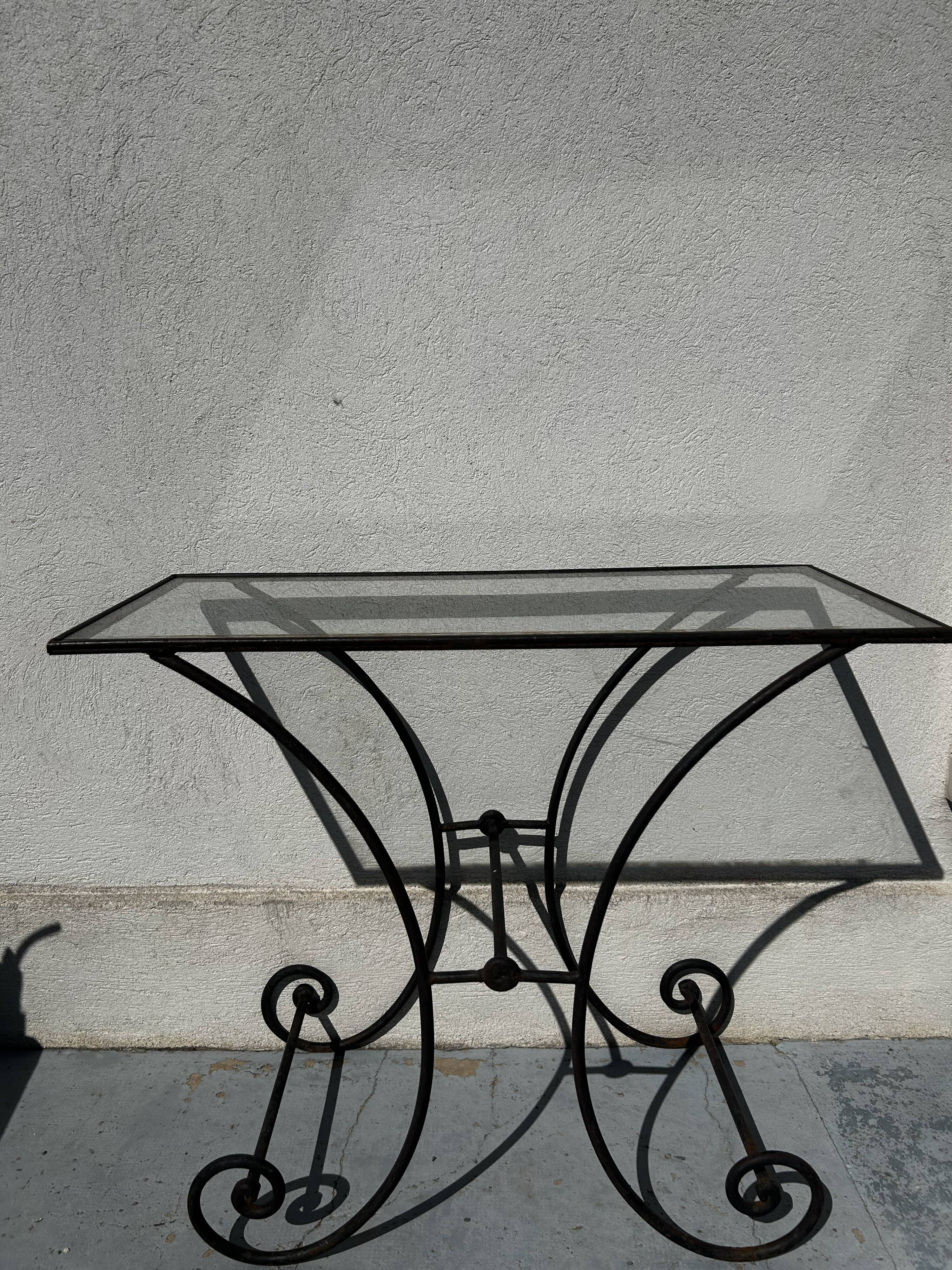 Console en fer forgé et verre
