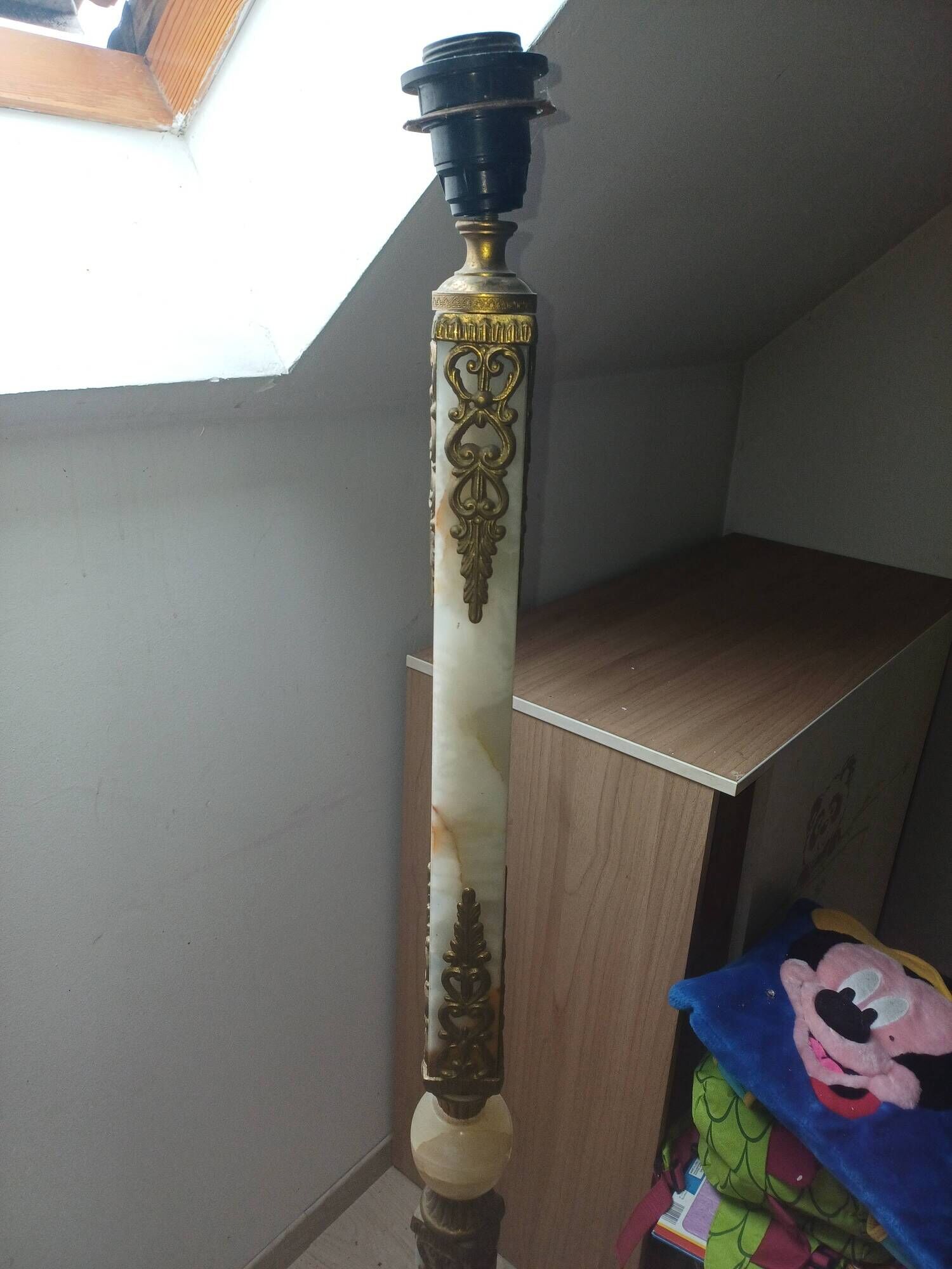 Onyx floor lamp