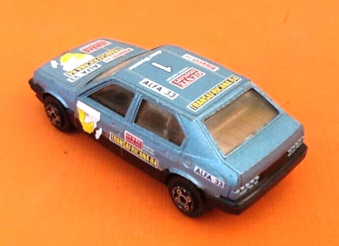 Alfa Romeo 33 miniature car