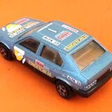 Alfa Romeo 33 miniature car