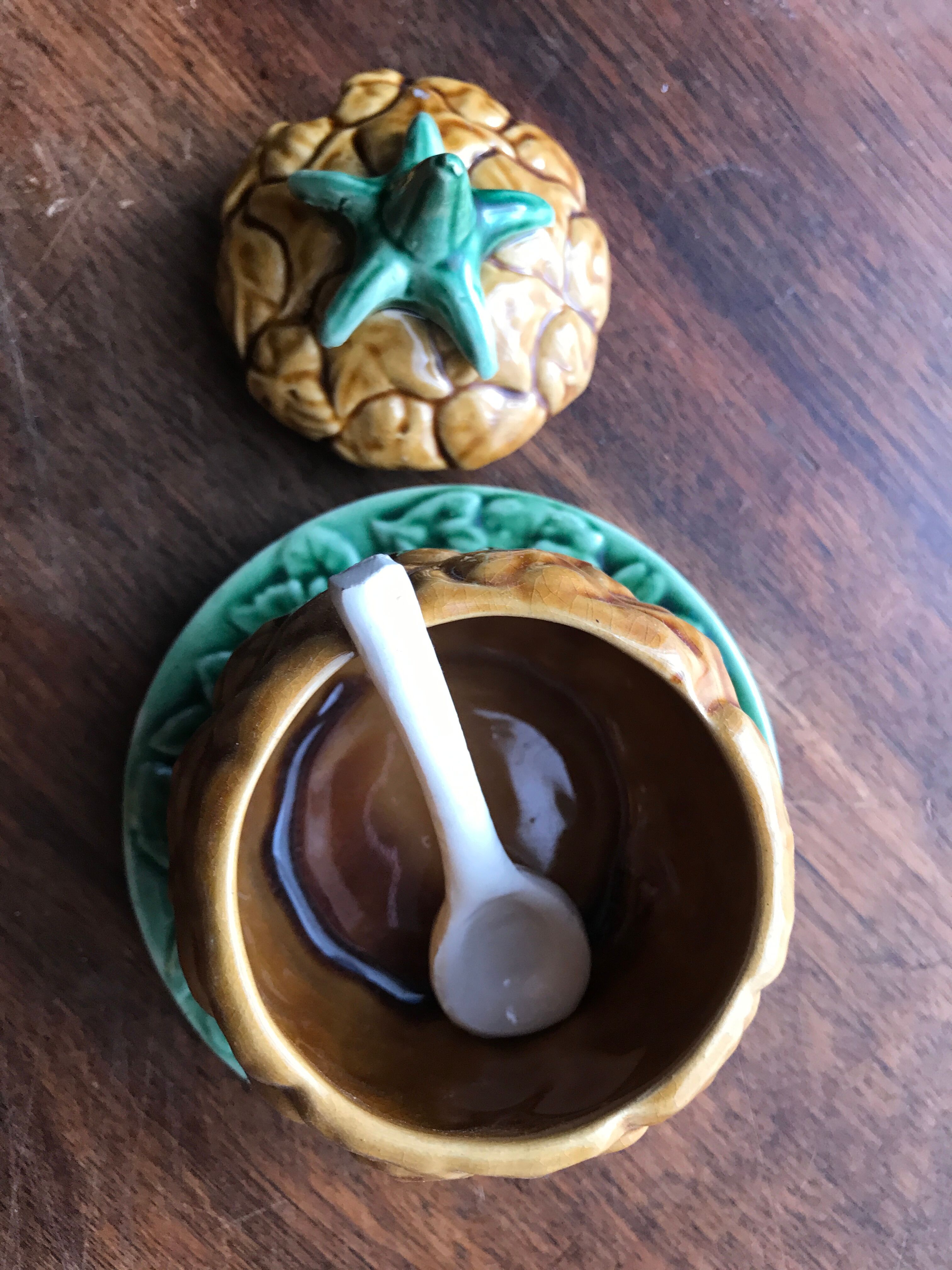 Pineapple mustard or candied confectioner