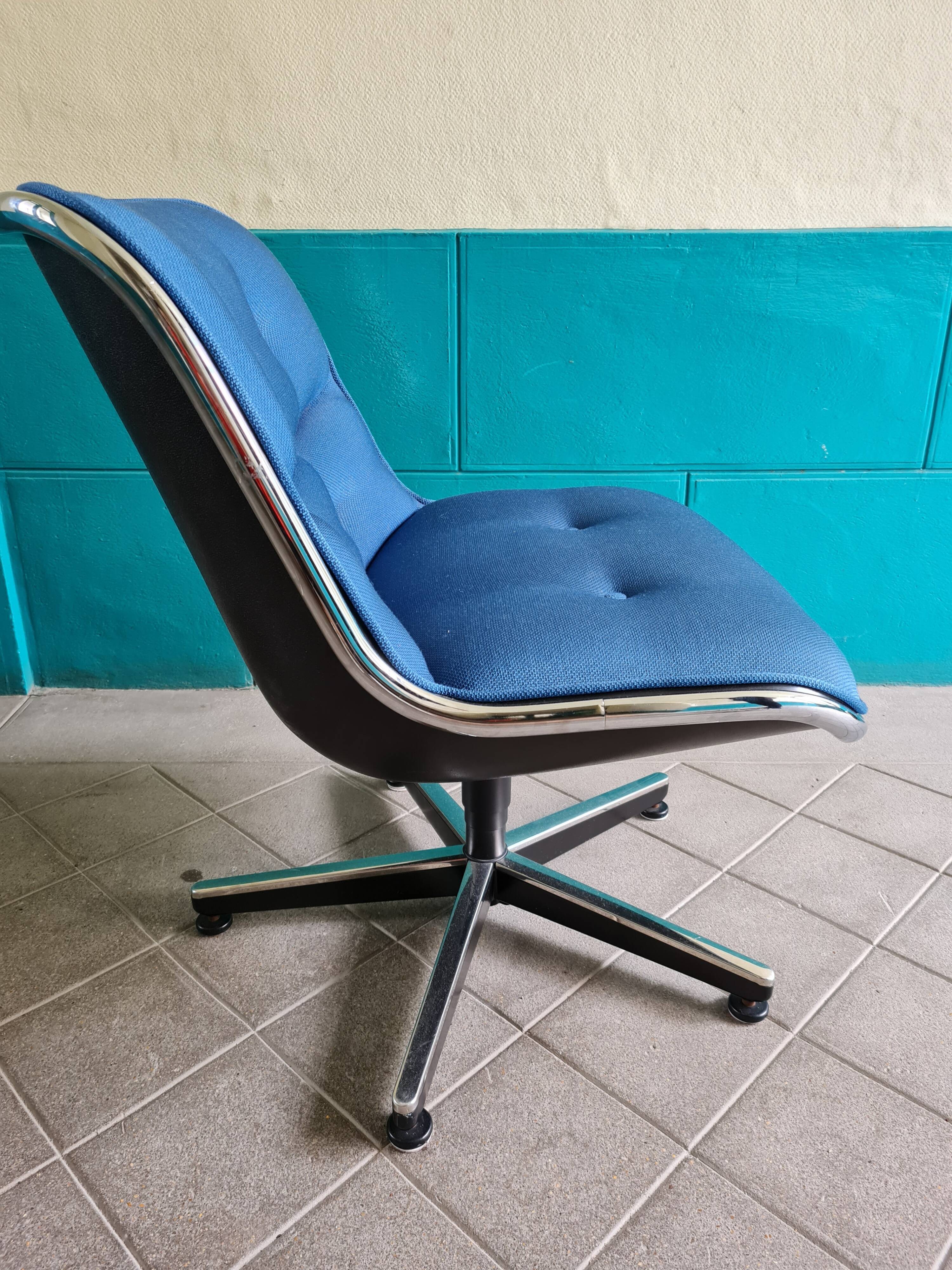 Blue Pollock Knoll armchair