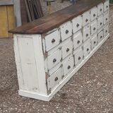 Loom cabinet with drawers