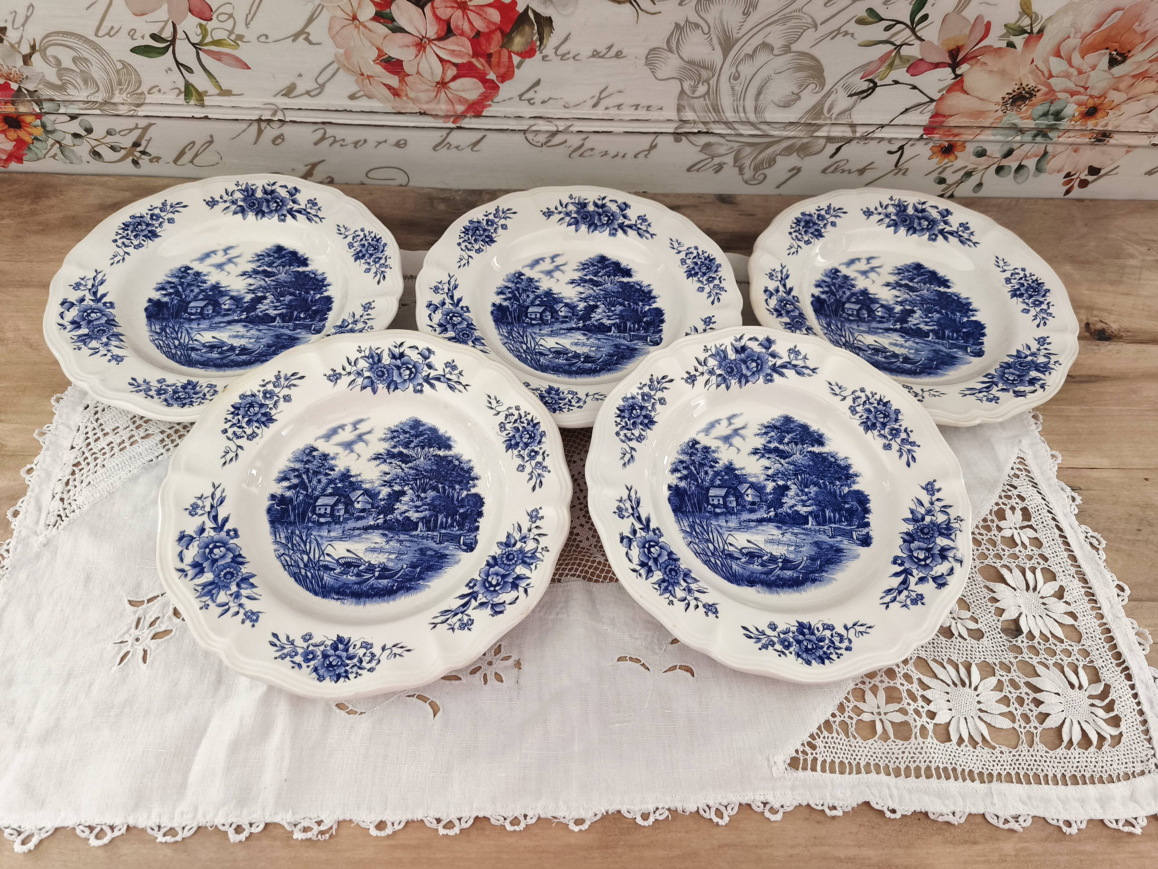 Lot de 5 assiettes creuses Sarreguemines modèle Romantic bleu