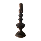 Bougeoir en bois sculpté