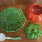 Vintage tomato-shaped slurry