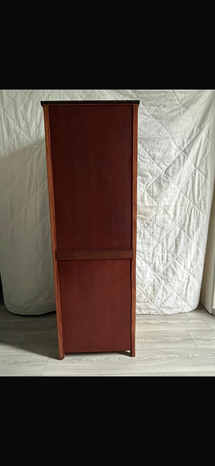 Vintage chest of drawers