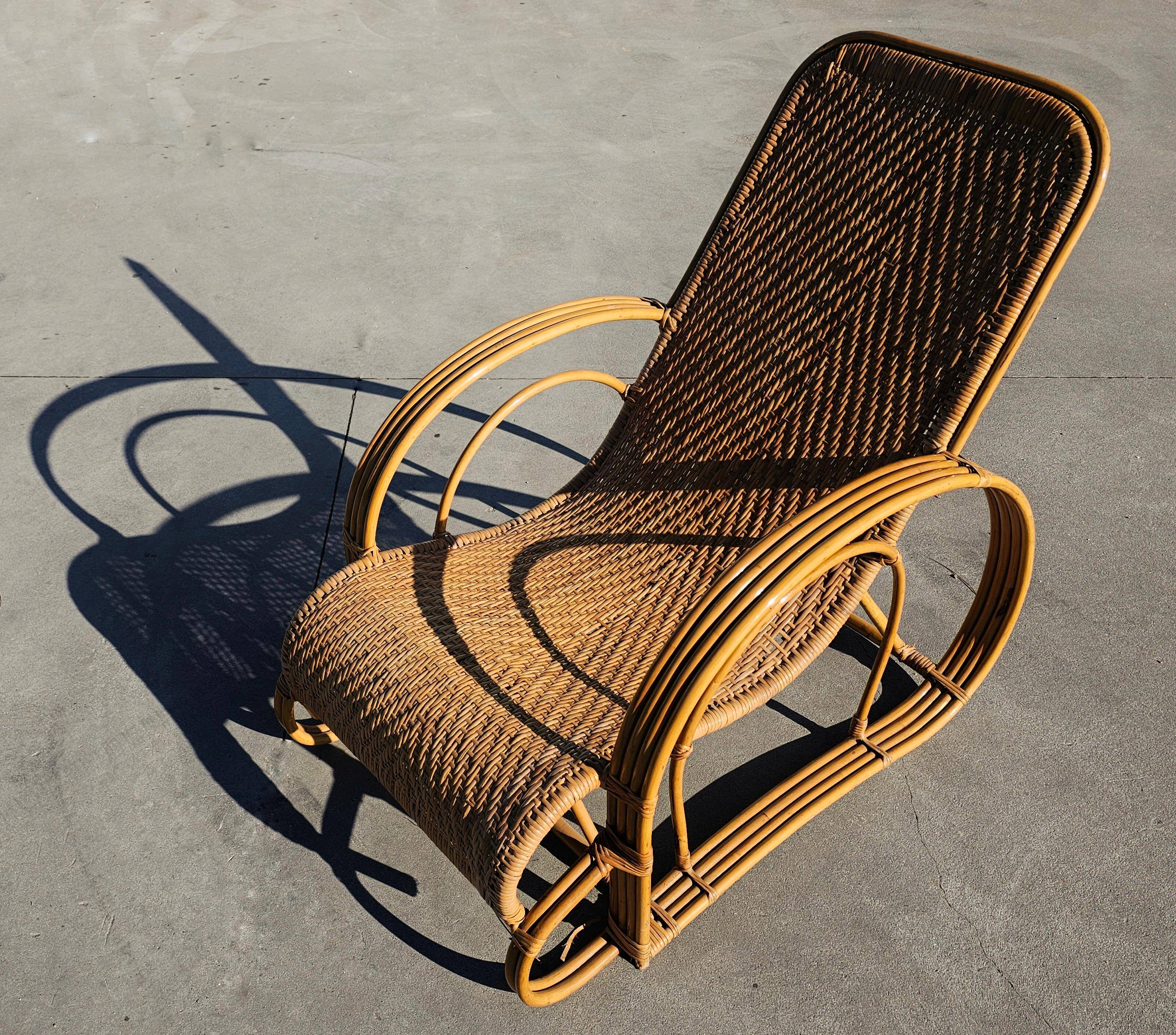 Paire de chaises longues XXL Mid Century Modern en bambou et rotin