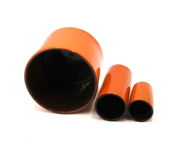 3 vases cylindriques rouleau en céramique orange, années 70