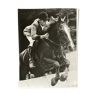 Photographie tirage argentique noir et blanc circa 1970 compétition équitation