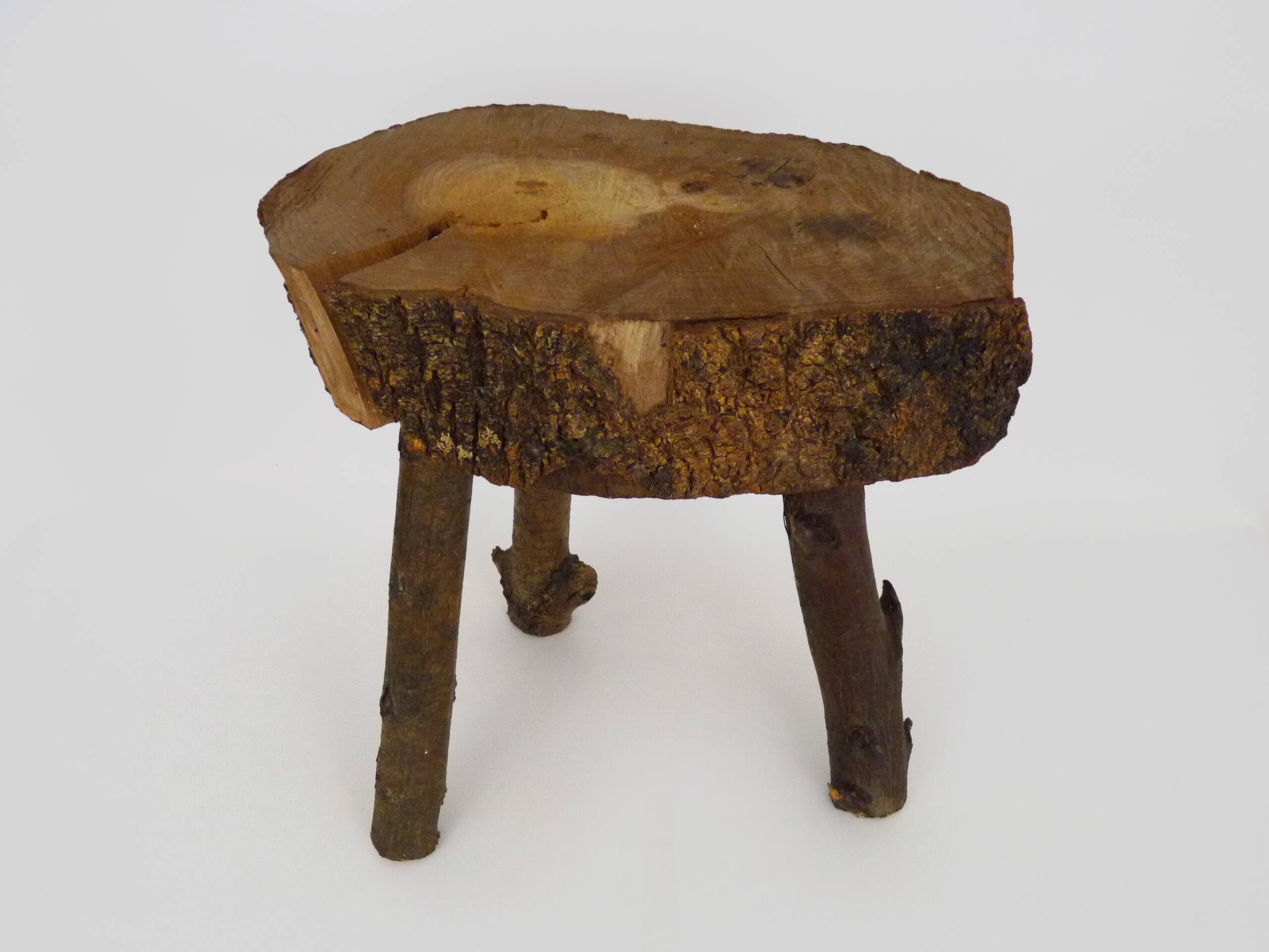 Tripod oak milking stool, Ariège peasant art, France (19th century)