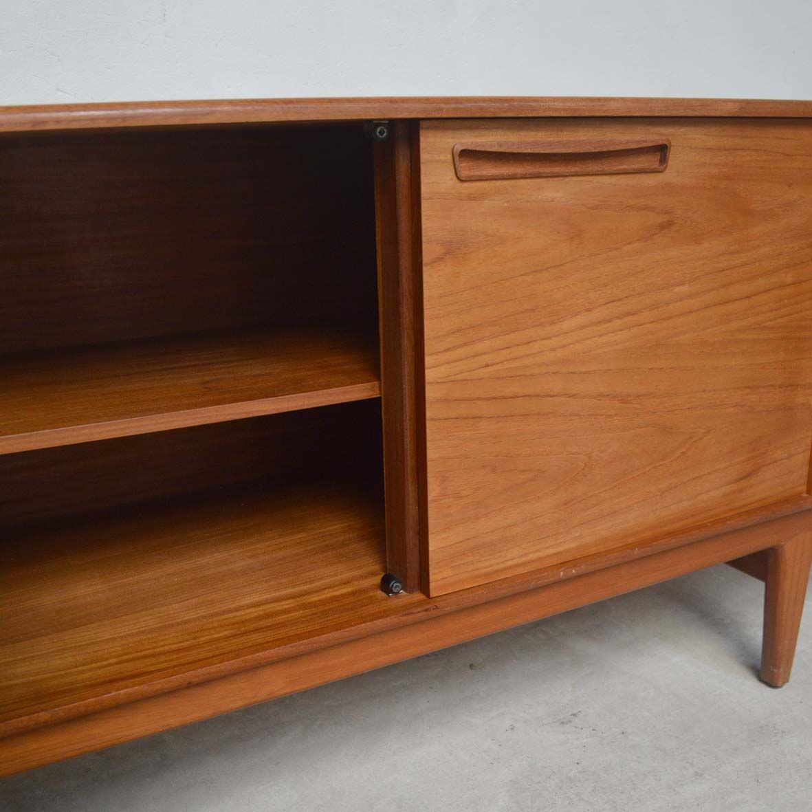 Enfilade Scandinavian teak 1960