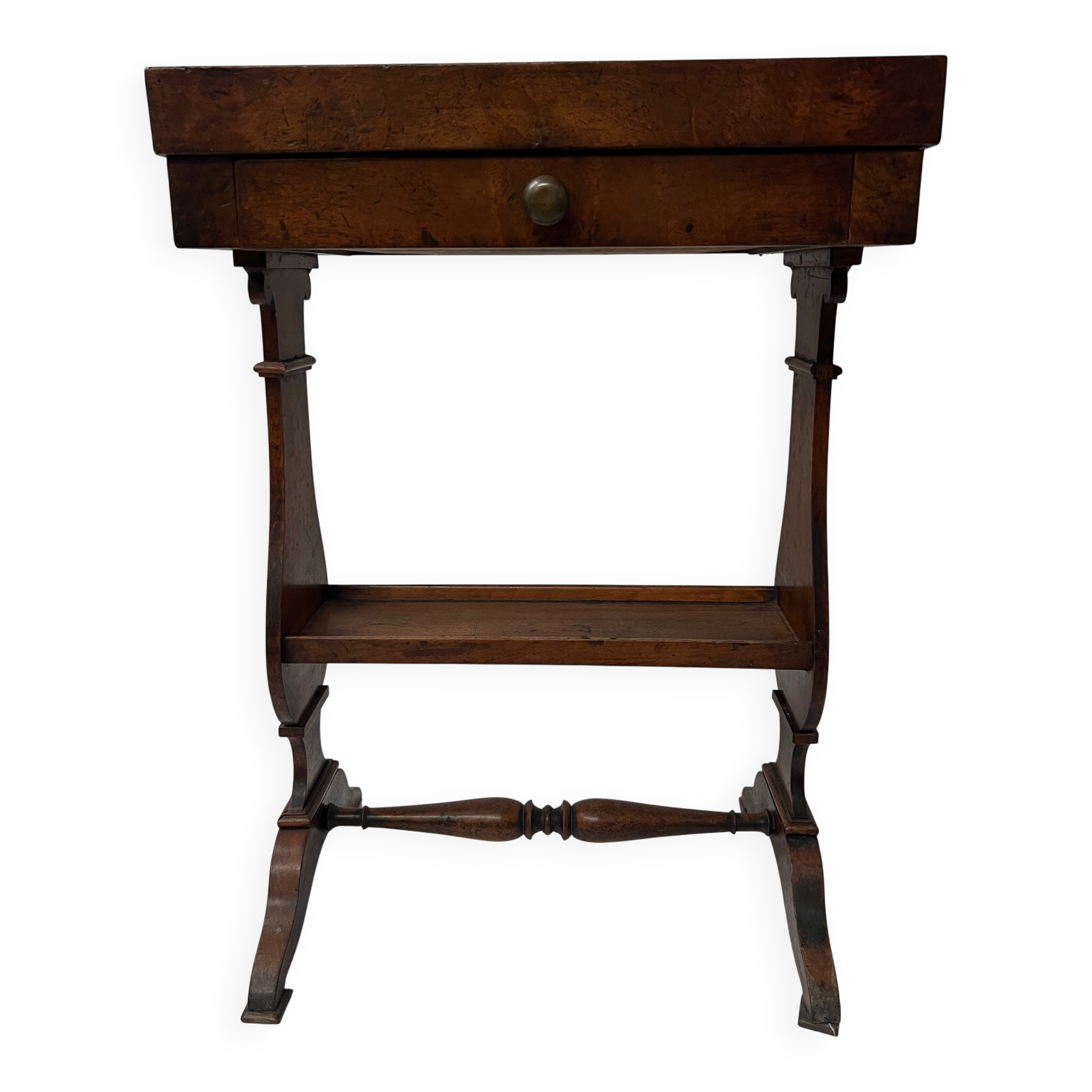 Directoire period work table in solid walnut, 19th century.
