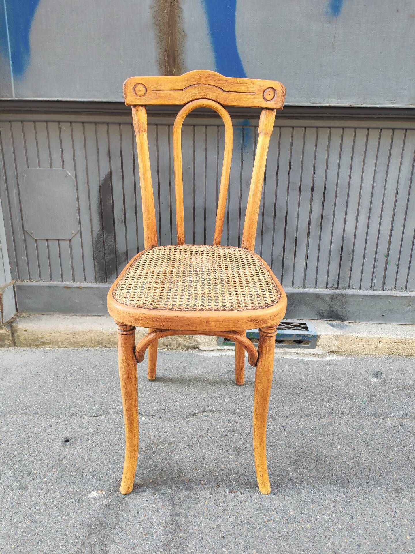 Antique bentwood chair by Thonet