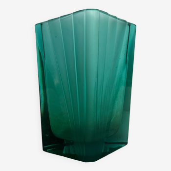 Art Deco vase in green tinted glass