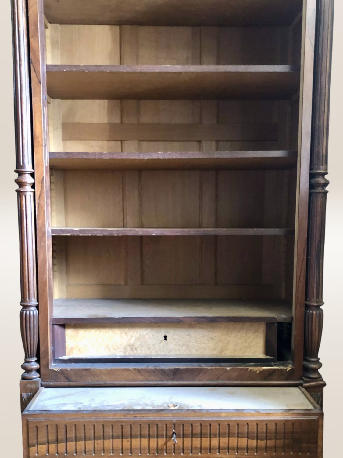 Solid wood and veneer library