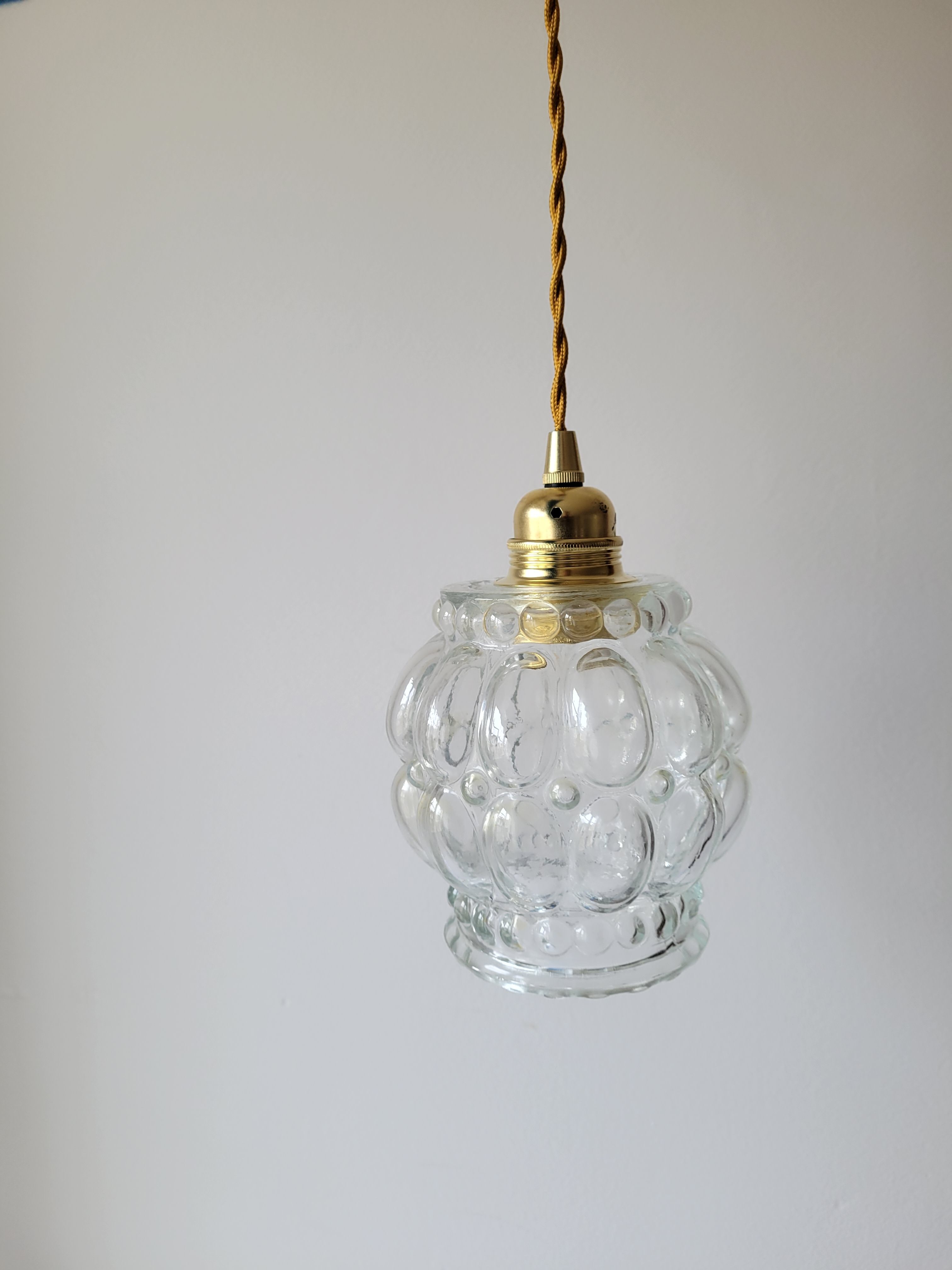 Bubbles molded glass pendant lamp