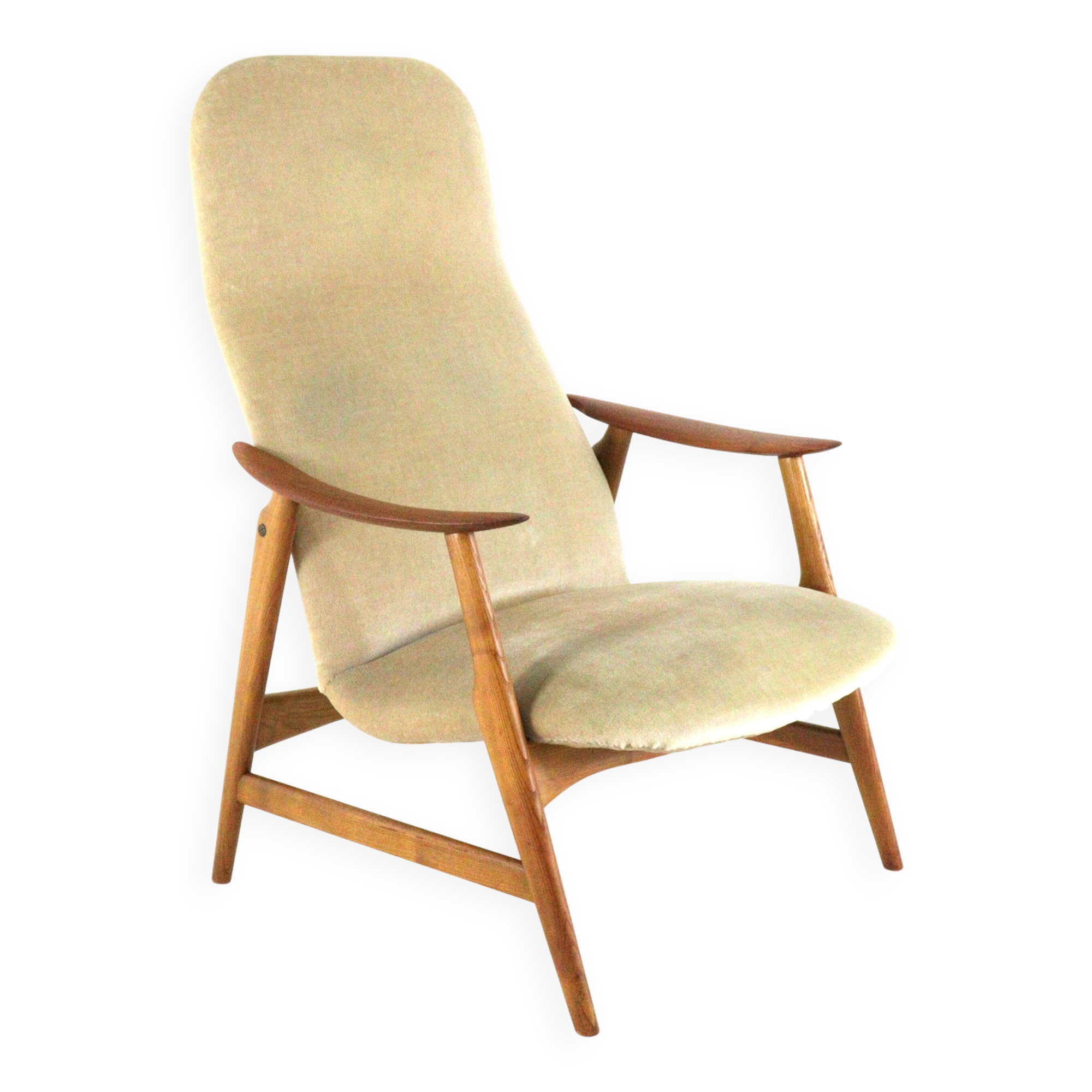 Dokka Møbler Model 500 – Frode Braathen & Hans Brattrud - highback