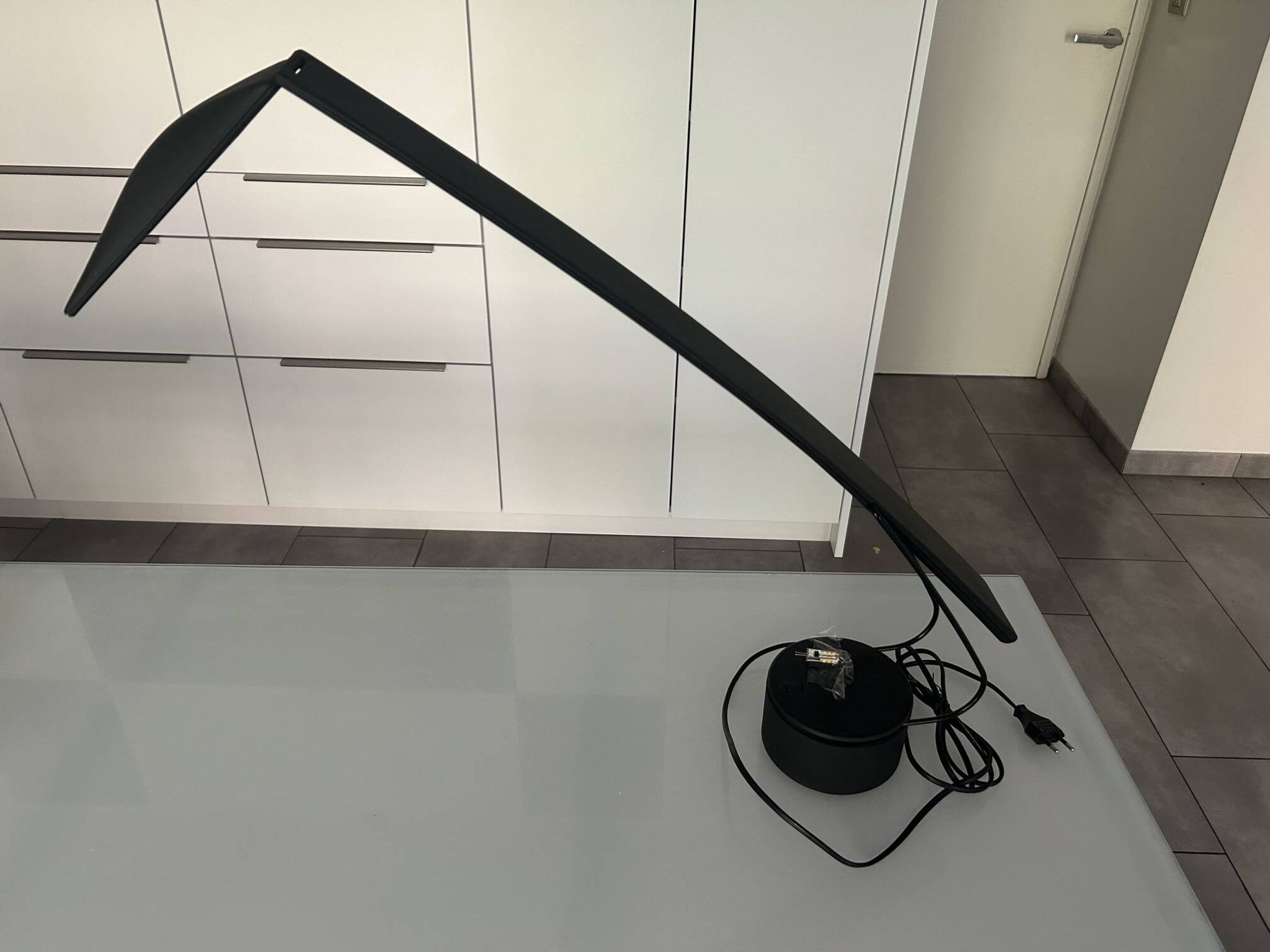 Black desk lamp