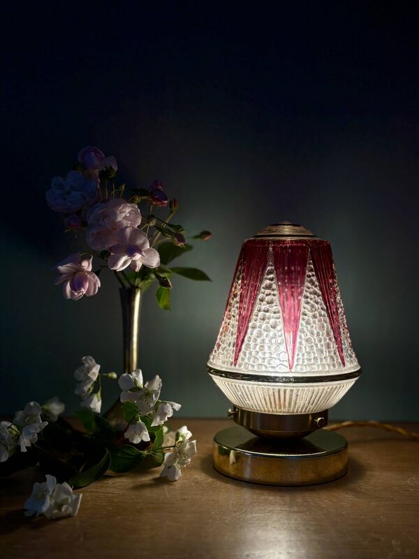 Lampe à poser globe vintage art déco en verre transparent et violet