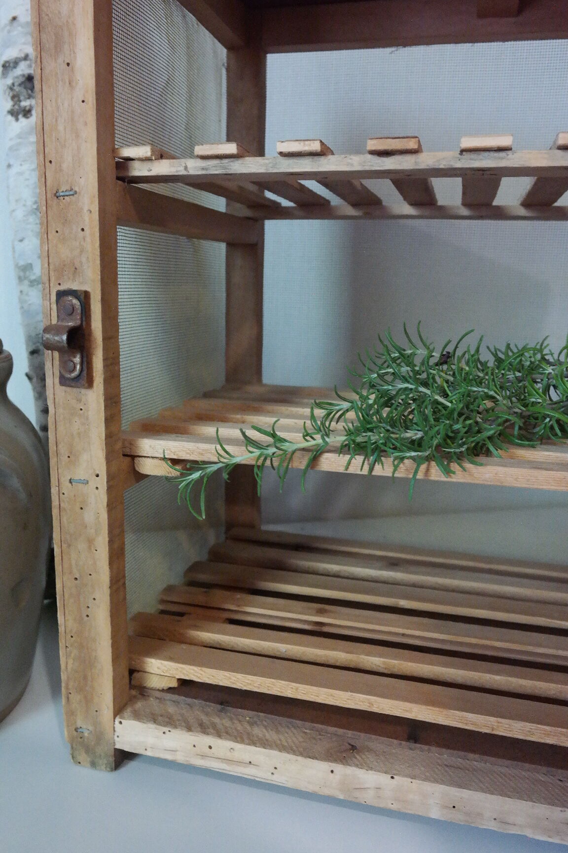Garde manger campagnard ancien