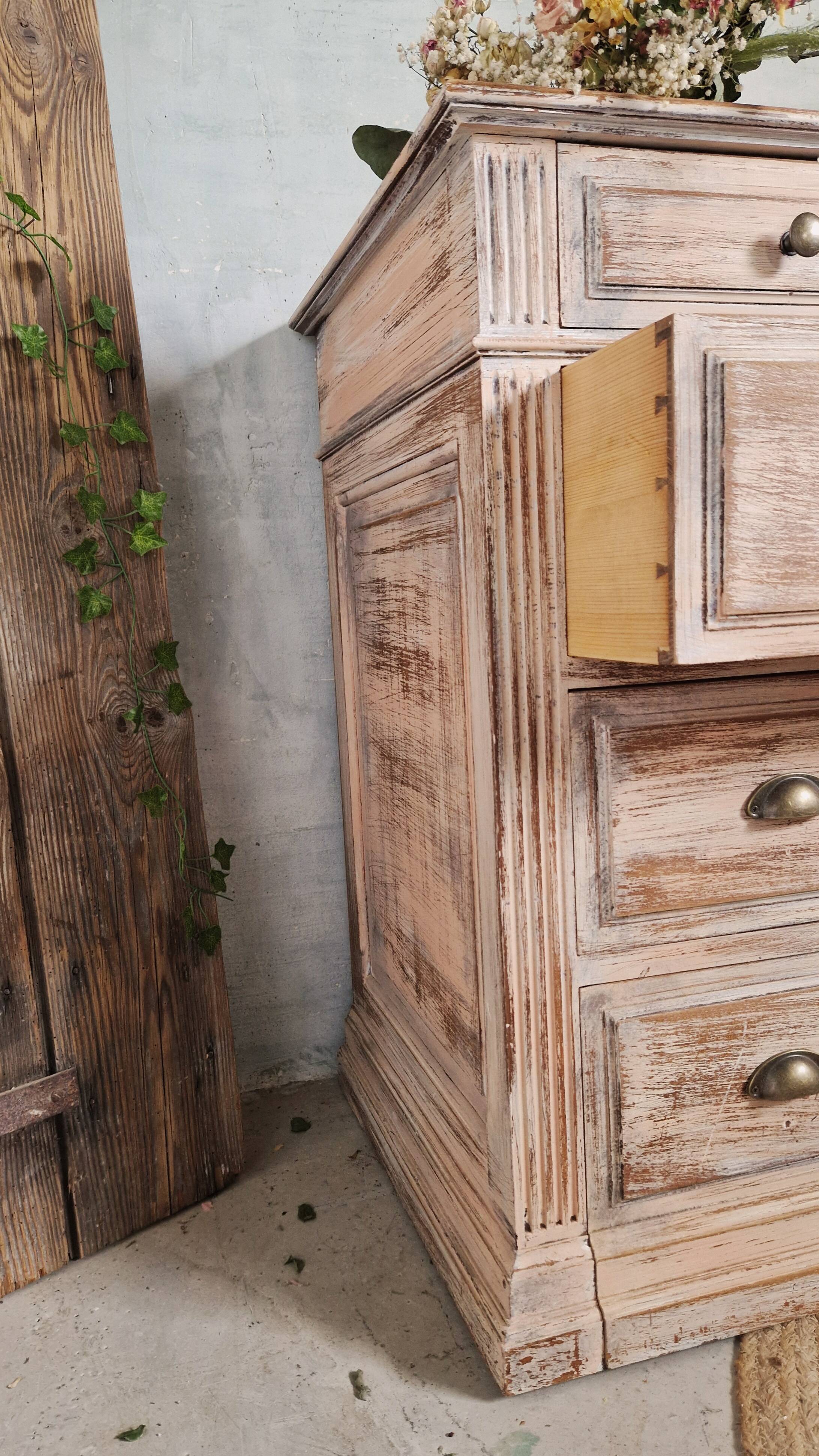 Jolie commode ancienne