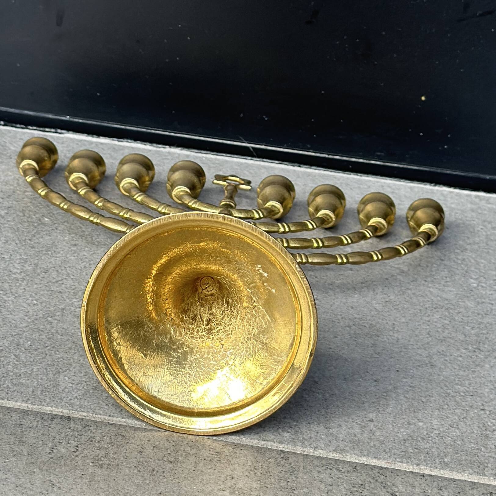 9-branch candlestick (Hanoukia) in brass.