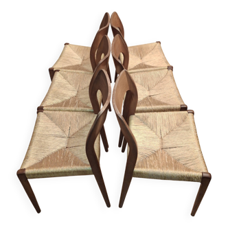 6 vintage teak chairs from the 1960s in Scandinavian style.